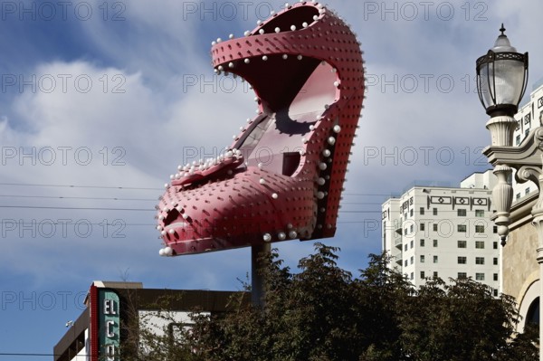 Big red shoe, Las Vegas, Nevada, USA