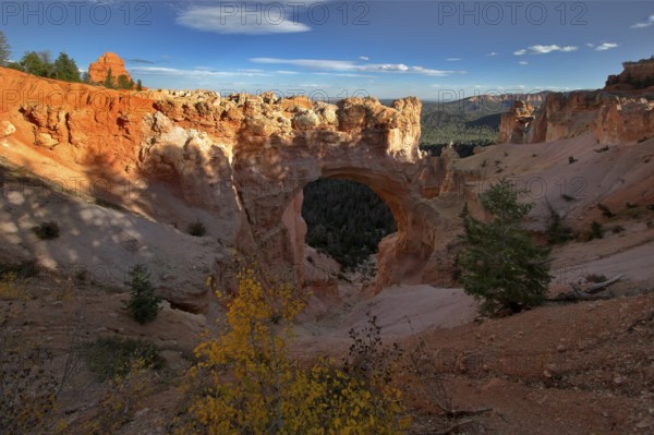 A picturesque round arch in state of Utah in the USA