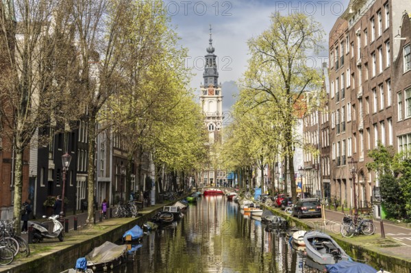 Oudezijds Voorburgwal channel, Amsterdam, Netherlands