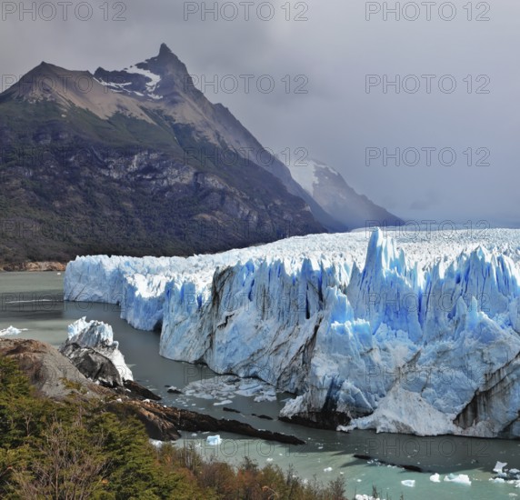 Colossal Perito Moreno glacier in Lake Argentino. Los Glaciares National Park in Argentina. Sunny summer day