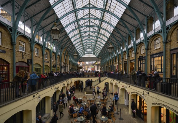 Convent Garden full of tourists in London, England, United Kingdom