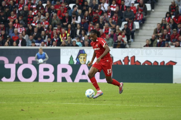 Jordy Makengo (SC Freiburg) at the 1st FBL match: 24-25: 1st FBL: 24-25: 7th Sptg. SC Freiburg - FC Augsburg DFL REGULATES PROHIBIT ANY USE OF PHOTOGRAPHS AS IMAGE SEQUENCES AND/OR QUASI-VIDEOthen Photo: Joachim Hahne/johapress, Freiburg, Germany / Germany