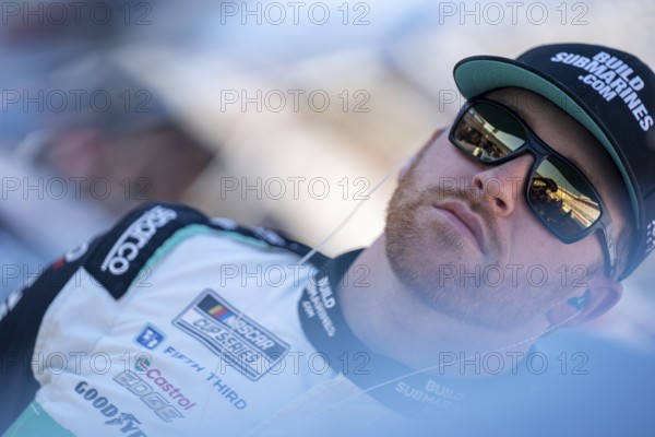 Mar 16, 2024-Bristol, TN, Chris Buescher takes to the track to practice for the Food City 500 in Bristol, TN, USA