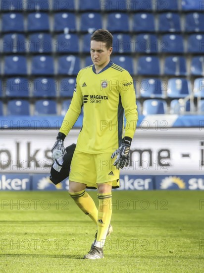 German soccer goalkeeper Ron-Thorben Hoffmann FC Bayern Munich II DFB 3rd league season 2020-21, German soccer goalkeeper Ron-Thorben Hoffmann FC Bayern Munich II DFB 3rd league season 2020-21