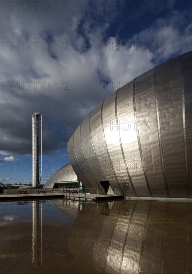 Glasgow Sience Centre, right IMAX cinema, both by Building Design Partnership, left Rotating Tower by Richard Horden all buildings 2001