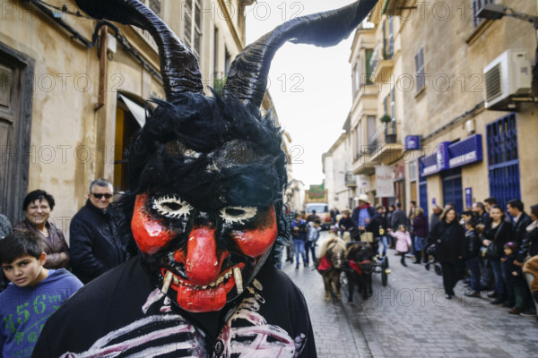 Bendicion de los animales de Sant Antoni, patron de los animales domesticos, Llucmajor, Mallorca, islas baleares, Spain