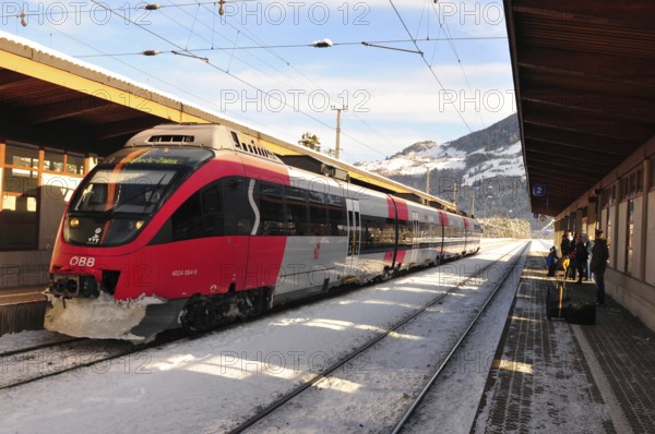 Ötztal/Vorarlberg: Stalder Rail train compositions driving from Zürich city to Vienna in Austria