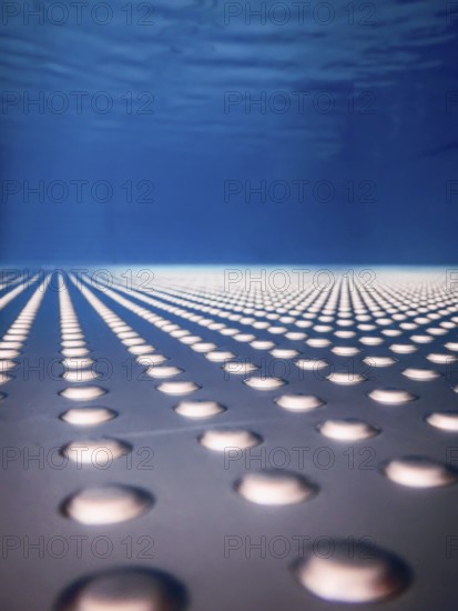Stainless Steel Swimming Pool, Underwater View