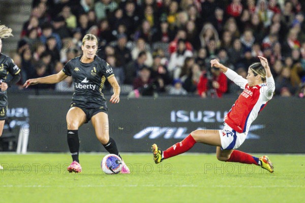 MELBOURNE, AUSTRALIA, MAY 24: Kyra Cooney-Cross of Arsenal Women FC competes against Danika Matos of A-League All Stars Women team during the Global Football Week at Marvel Stadium on May 24, 2024 in Melbourne, Australia