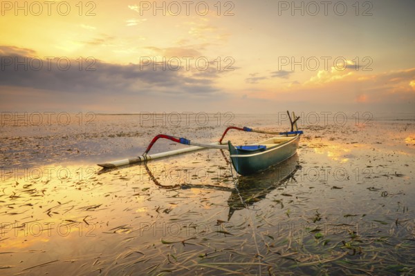 Beautiful sunrise at sanur beach, bali