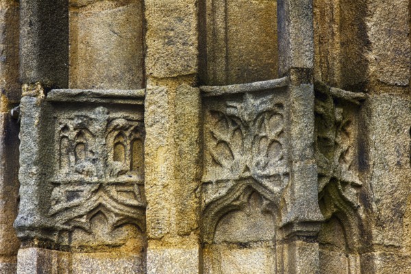 Stone decorative masverk in ancient Cathedral