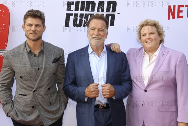 Travis Van Winkle, Fortune Feimster and Arnold Schwarzenegger at Netflix's 'Fubar' Season 2 premiere held at the Tudum Theater in Hollywood, USA on June 11, 2025, Hollywood, CA, USA, Los Angeles, California, USA