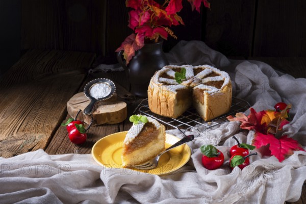Äpfel mit einer knusprigen Kruste bedeckt - das ist die amerikanische Apple Pie