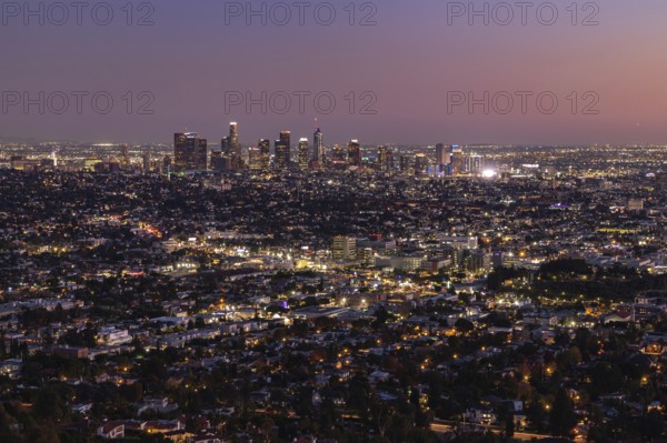 A picture of Downtown Los Angeles at sunset