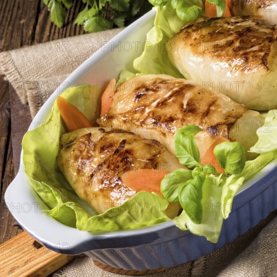 Cabbage rolls with minced meat filling