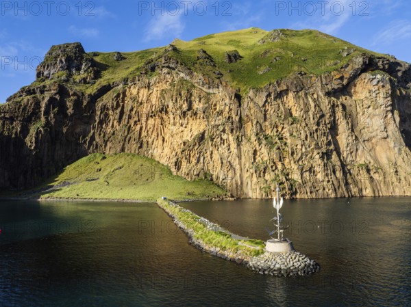 Breakwater in front of the harbour entrance, Heimaey, Westman Islands, Suðurland or South Iceland, Iceland