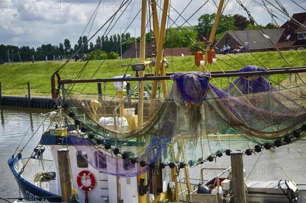 Impressions of the fishing village of Greisen on the North Sea