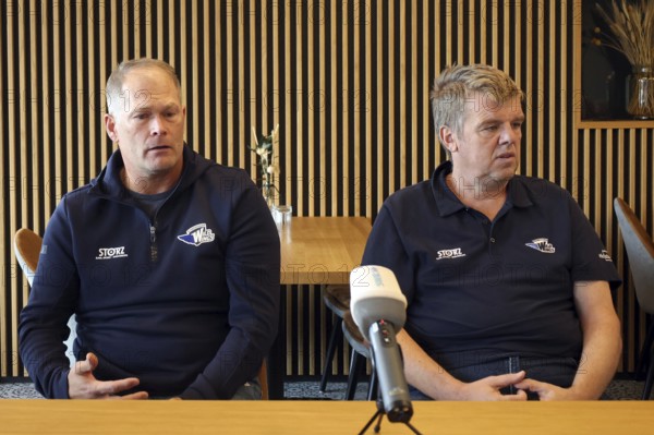 Head Coach Steve Walker (SERC Wild Wings) and Stefan Wagner (Managing Director Schwenninger Wild Wings) at the press conference SERC WildWings season opener 24-25, Villingen-Schwenningen, Germany / Germany
