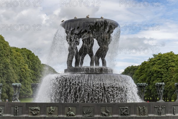 A picture of the fountain at the Vigeland or Frogner Park. Designed by Gustav Vigeland between 1940 and 1949
