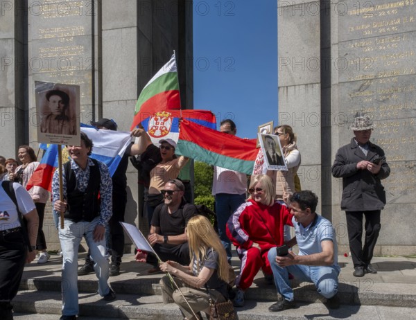 Germany, Berlin, 09.05.2024, Victory Day, rally at the Soviet Memorial in Tiergarten, Russia supporters