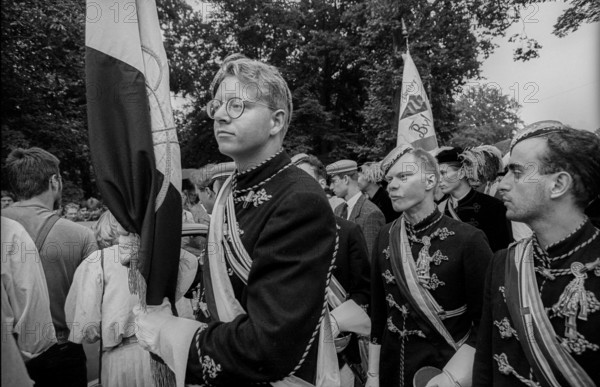 Germany, Potsdam, 17 August 1991, Fraternities at the burial of the mortal remains of Frederick II in Potsdam Sanssouci