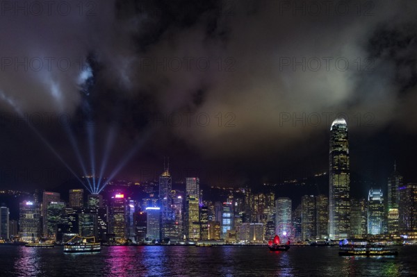Hong Kong, skyline at night, architecture, skyscrapers, lighting