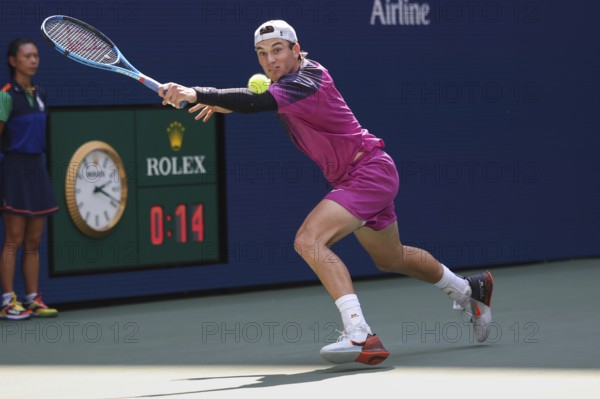 Tennis player Jack Draper of Great Britain in action at the US Open 2024 Championships, Billie Jean King Tennis Center, Queens, New York, USA
