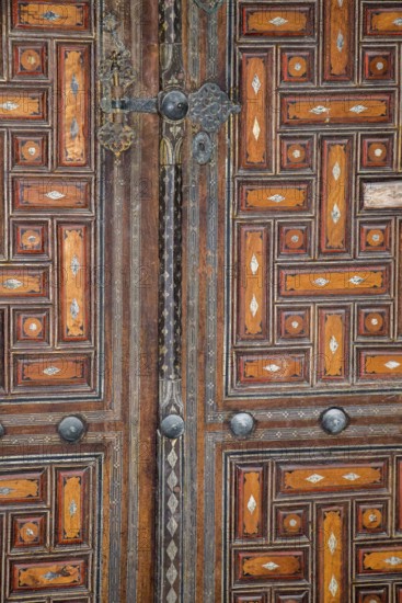 Ottoman Turkish art with geometric patterns in view