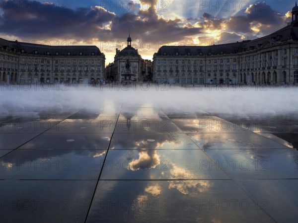 Miroir d'Eau at Place de la Bourse in Bordeaux