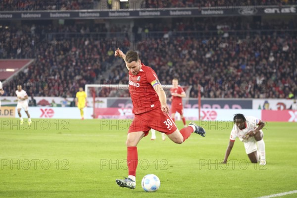 Christian Günter (SC Freiburg) at the match of the 1st FBL: 24-25: 25th Sptg. SC Freiburg - RB Leipzig DFL REGULATES PROHIBIT ANY USE OF PHOTOGRAPHS AS IMAGE SEQUENCES AND/OR QUASI-VIDEOthen Photo: Joachim Hahne/johapress, Freiburg, Germany / Germany