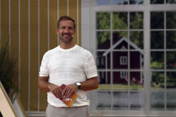 Stefan Mayer (presenter) on the ARD TV programme Immer wieder sonntags, Rust, Germany / Germany