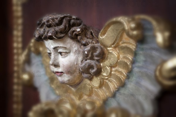 Angel in the abbey church, St. Stephanus and St. Vitus, Abbey Castle Corvey in Hoexter, Weserbergland, North Rhine Westphalia, Germany, Europe, Engelfigur in der Klosterkirche St. Stephanus und St. Vitus, ehemalige Abtei und Schloss Corvey in Höxter, Weserbergland, Nordrhein-Westfalen, Deutschland, Europa