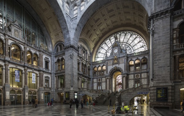 ANtwerp, Central Station. Belgium Central Station Antwerp-Centraal Reception hall built 1899-1905 by Louis Delacenserie in the style of eclecticism