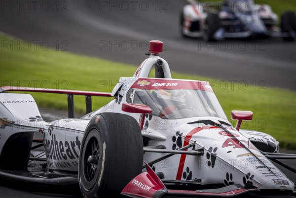 STING RAY ROBB (41) of Payette, Idaho comes off turn 3 during a practice for the 108th Running of the Indianapolis 500 at the Indianapolis Motor Speedway in Speedway, IN
