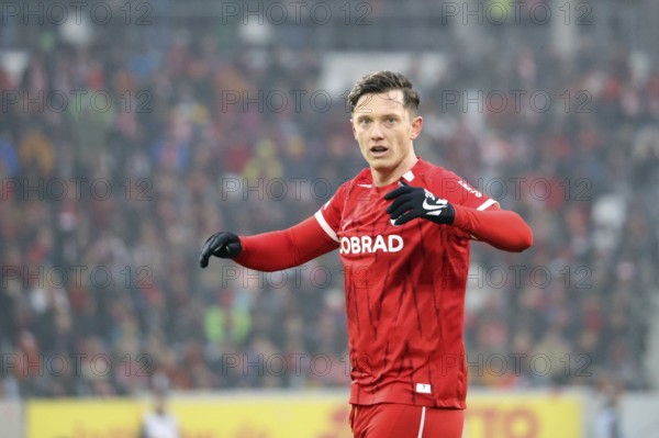 Michael Gregoritsch (SC Freiburg) during the match of the 1st FBL: 24-25: 1st FBL: 24-25: 12th Sptg. SC Freiburg - VfL Borussia Mönchengladbach DFL REGULATIONS PROHIBIT ANY USE OF PHOTOGRAPHS AS IMAGE SEQUENCES AND/OR QUASI-VIDEONan Photo: Joachim Hahne/johapress, Freiburg, Germany / Germany