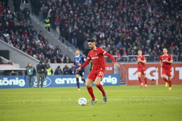 Strong game: Vincenzo Grifo (SC Freiburg) scored the winning goal in the 1st FBL match: 24-25: 21st Sptg. SC Freiburg - 1. FC Heidenheim DFL REGULATES PROHIBIT ANY USE OF PHOTOGRAPHS AS IMAGE SEQUENCES AND/OR QUASI-VIDEONan Photo: Joachim Hahne/johapress, Freiburg, Germany / Germany