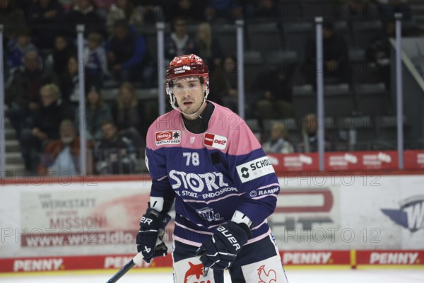 Will Weber (SERC Wild Wings) at the DEL match 24-25, Sptg. 5: Schwenninger Wild Wings vs ERC Ingolstadt, Villingen-Schwenningen, Germany / Germany