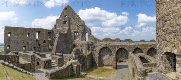 Deserted core castle of the Gleiberg ruins with ruined palas, masonry, keep in fine weather