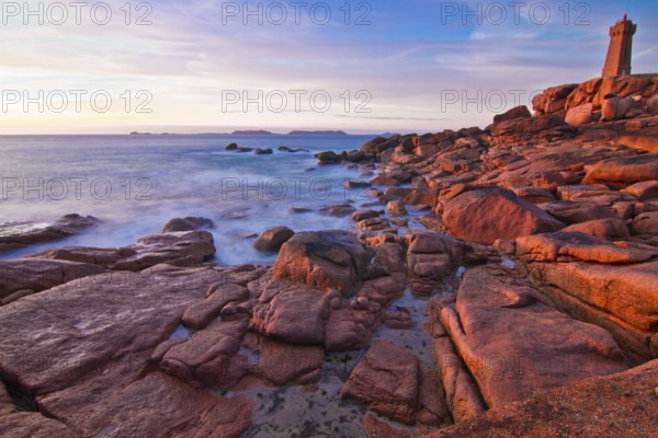 Men Ruz lighthouse, Côte de Granit Rose, Brittany