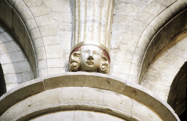 Console figure, St., Saint, Saint