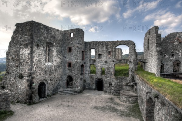 Inner courtyard and ruins of the palace of Königstein Castle, Taunus, Königstein, Taunus, Germany