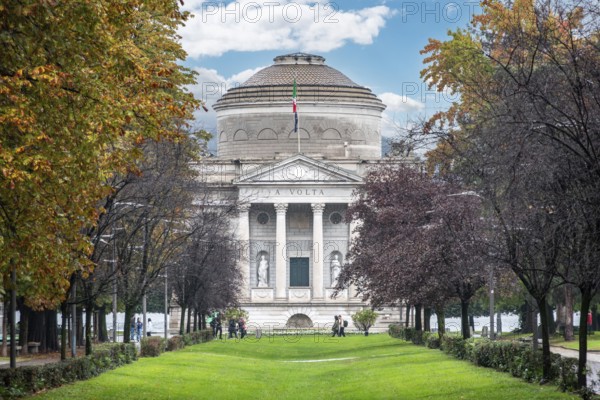 Volta temple at lake Como, Italy