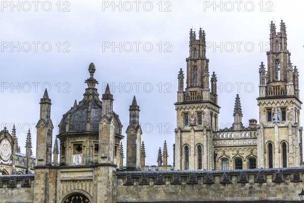 Historic city of Oxford with beautiful university buildings from the Victorian era. Historic building in Oxford with a building of the University in Great Britain