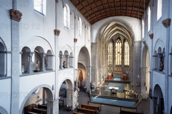 View to the east, St., Sankt, Saint