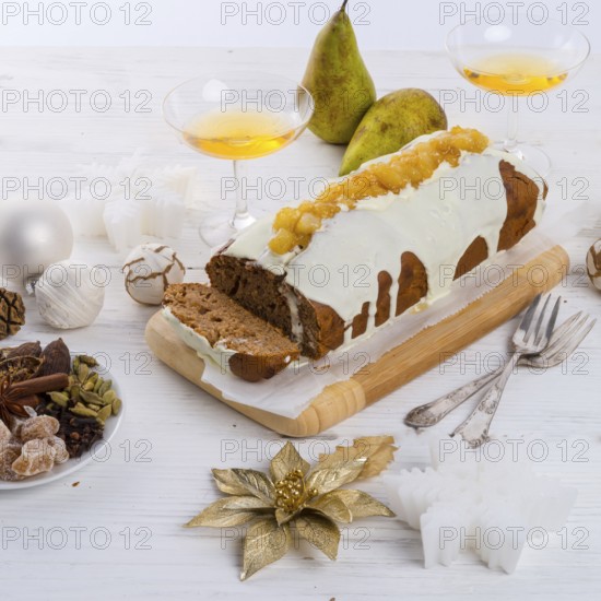 French Christmas cake