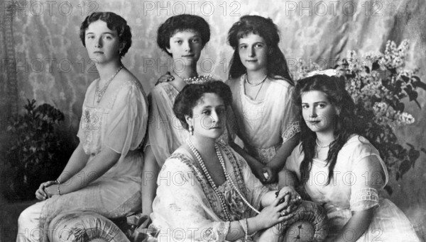 Tsar Nicholas II of Russia. 1868-1918. The last emperor of Russia. Pictured here his wife Alexandra and their four daughters Tatiana, Anastasia, Maria and Olga