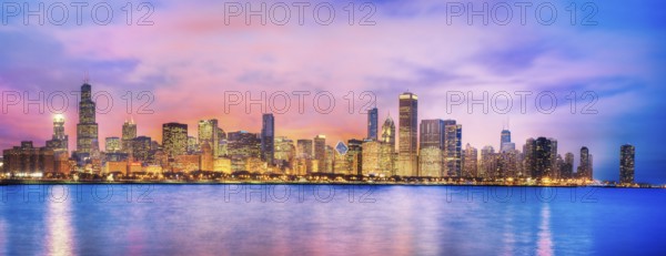 Panoramic view of Chicago skyline at dusk. Chicago, Illinois. USA