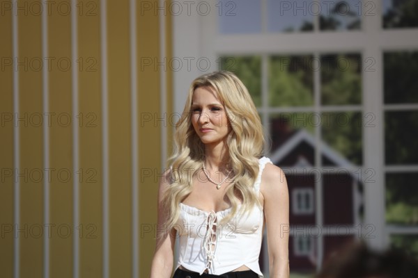 Melissa Naschenweng (singer / artist) in the ARD TV programme Immer wieder sonntags, Rust, Germany / Germany