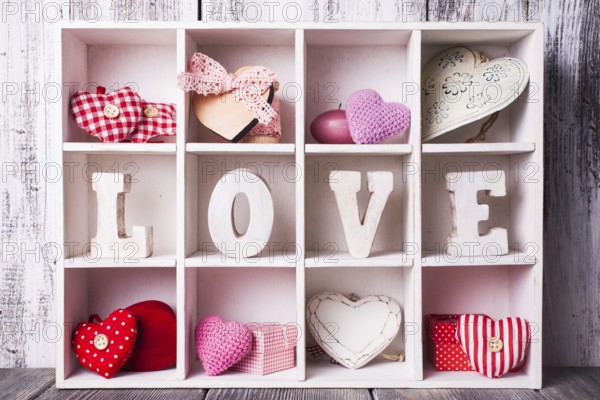 Vintage valentine set in white shabby chic cells