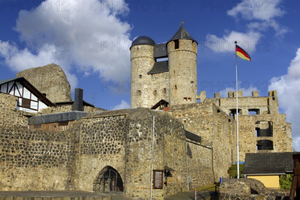 Montage, photomontage, (M), Germany, Hesse, Greifenstein, Glockenwelt, Greifenstein Castle, tower towers, architecture, historical, historical building, castle complex, fortress, Federal Republic of Germany
